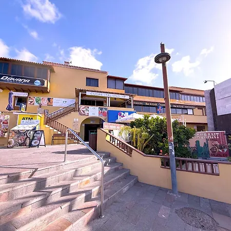 Tropicalidays Apartament *